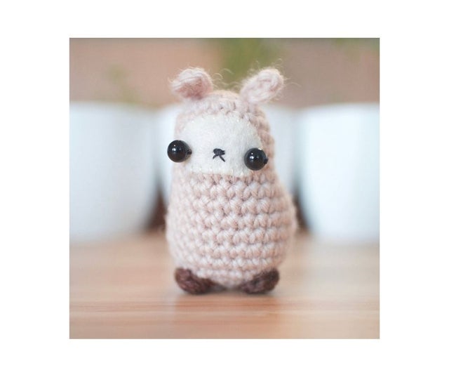 Crochet Llama Amigurumi Kit